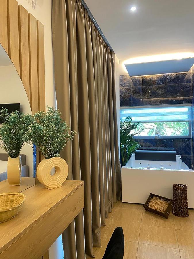 Kuburi Hotel كساميل المظهر الخارجي الصورة